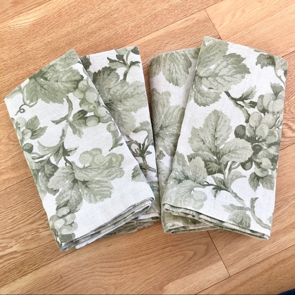 Williams Sonoma Other - Williams Sonoma Grapevine Linen Napkins